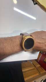 Samsung Galaxy Watch 42mm Rose Gold - Image 3