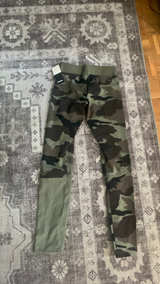 Adidas Camo Leggings - Image 2