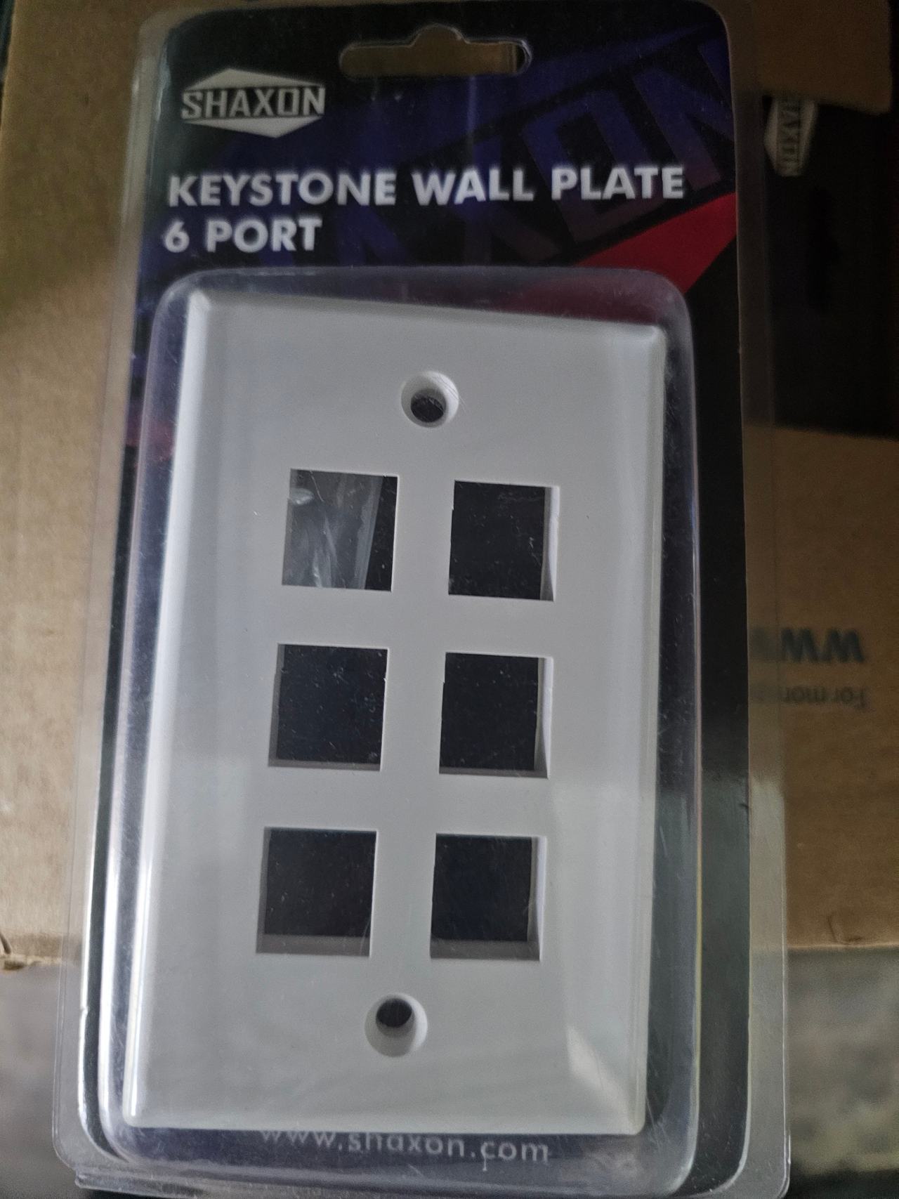 Shaxon 6 Port Keystone Wall Plate