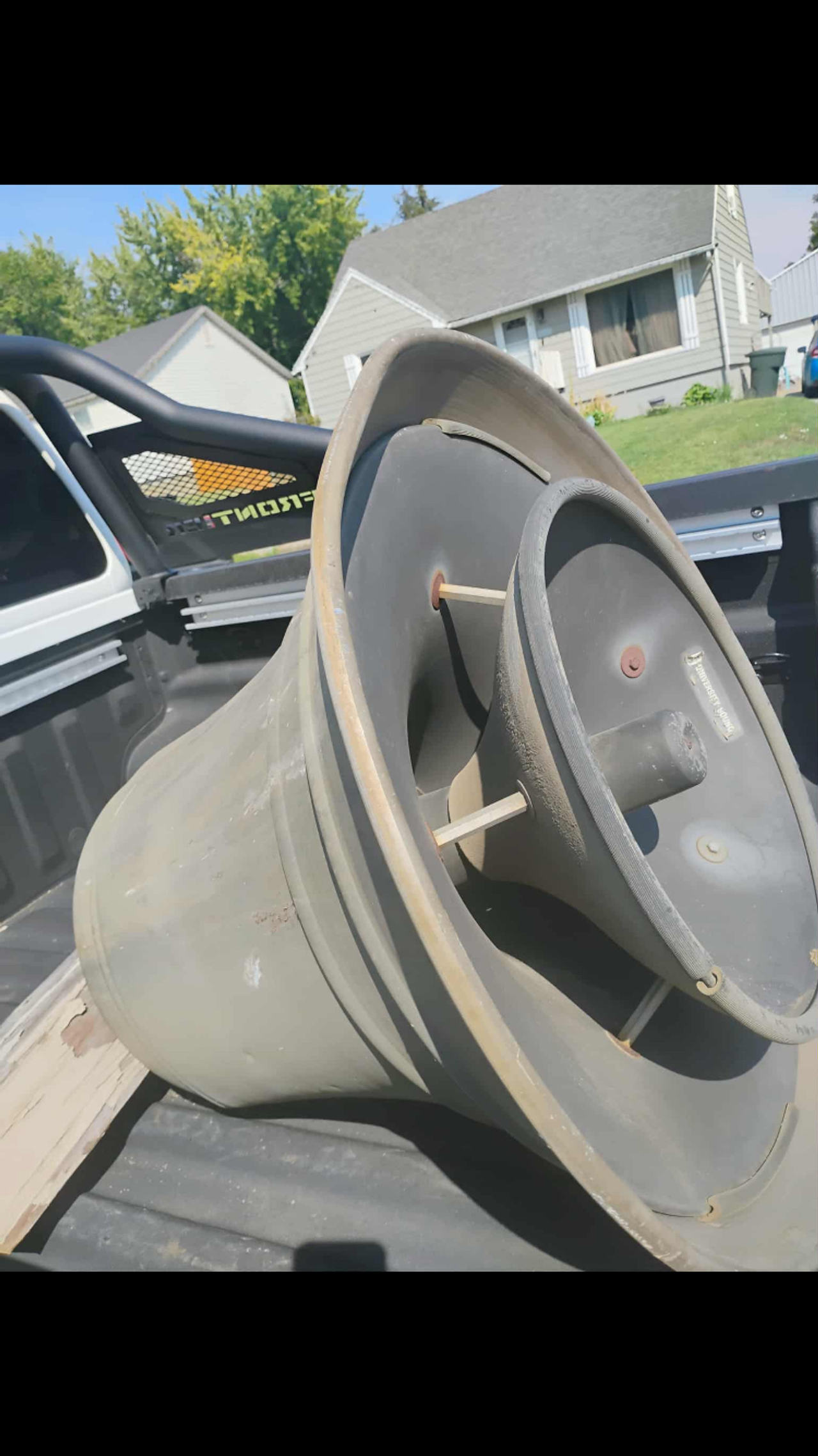 Federal Signal Thunderbolt Siren