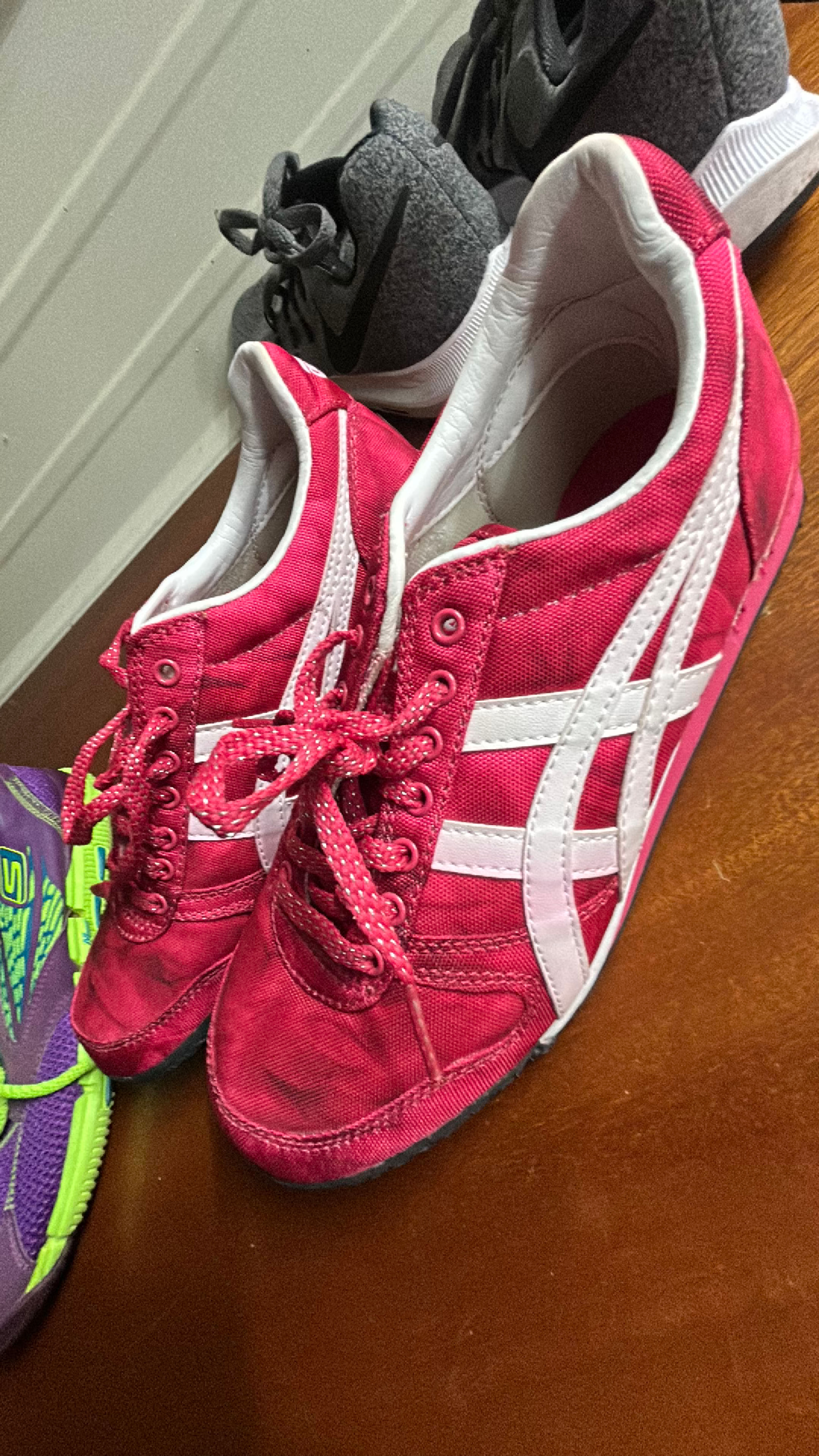 Nike Women's Running Shoes Size 6.5  3 pairs - Image 7