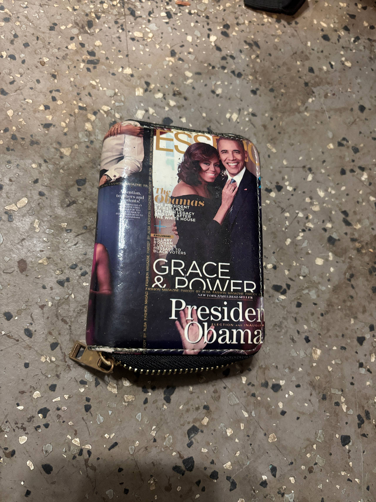 Magazine Cover Print Wallet