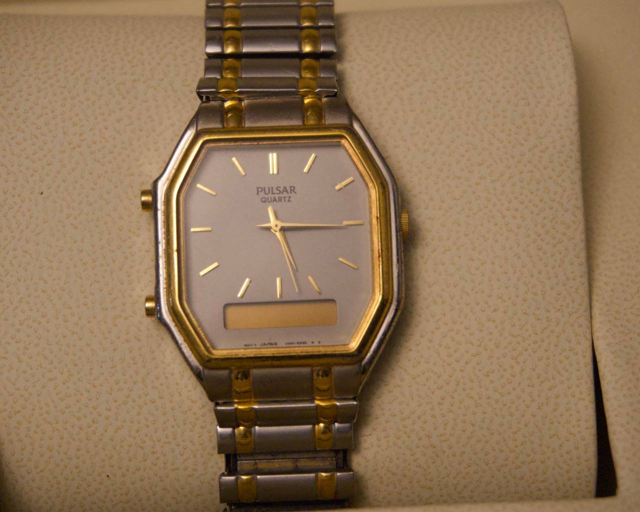 Pulsar Quartz Watch