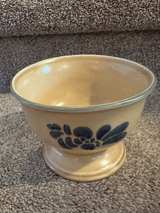 Pfaltzgraff Yorktowne Footed Serving Bowl - Image 5