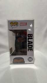 Funko Pop! Marvel: Blade #886 (2021 Summer Convention Limited Edition) - Image 2