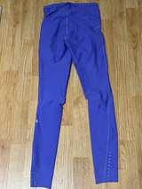 Lululemon Women's Size 4 Purple Fast Free High Rise Capri Activewear Leggings - Image 3