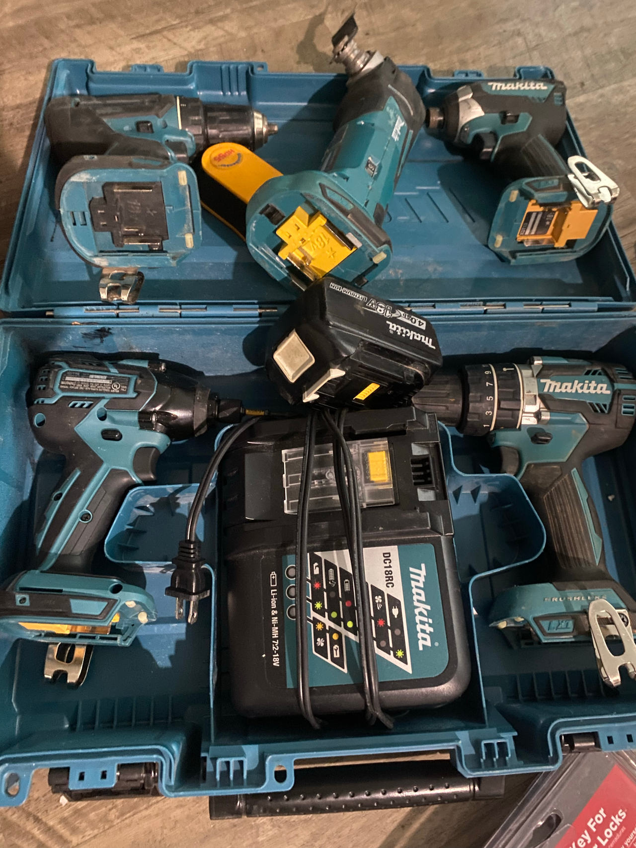 Makita 18V LXT Cordless Power Tool Combo Kit