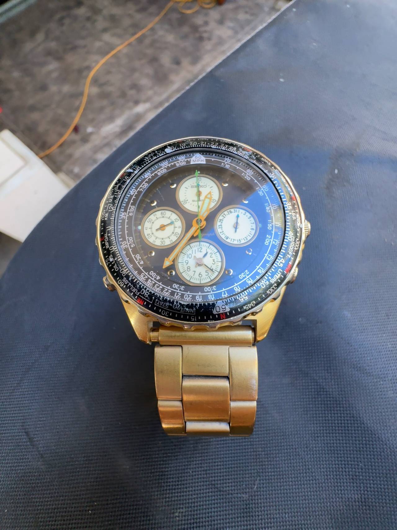 Seiko Flightmaster 7T34-6A09 Quartz Chronograph Vintage Gold-Tone