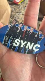 *NSYNC Vintage Oval Keychain - Image 4