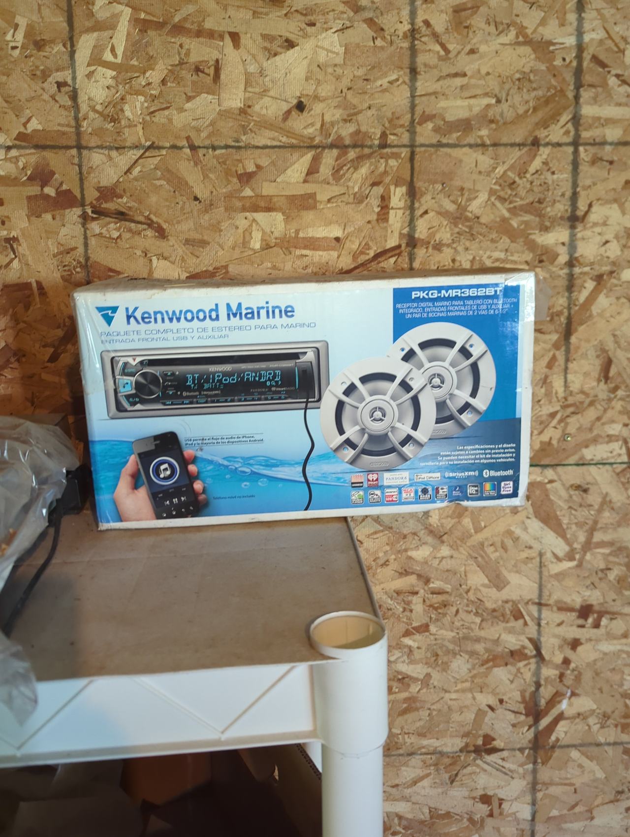 Kenwood Marine PKG-MR362BT Stereo and Speaker Package