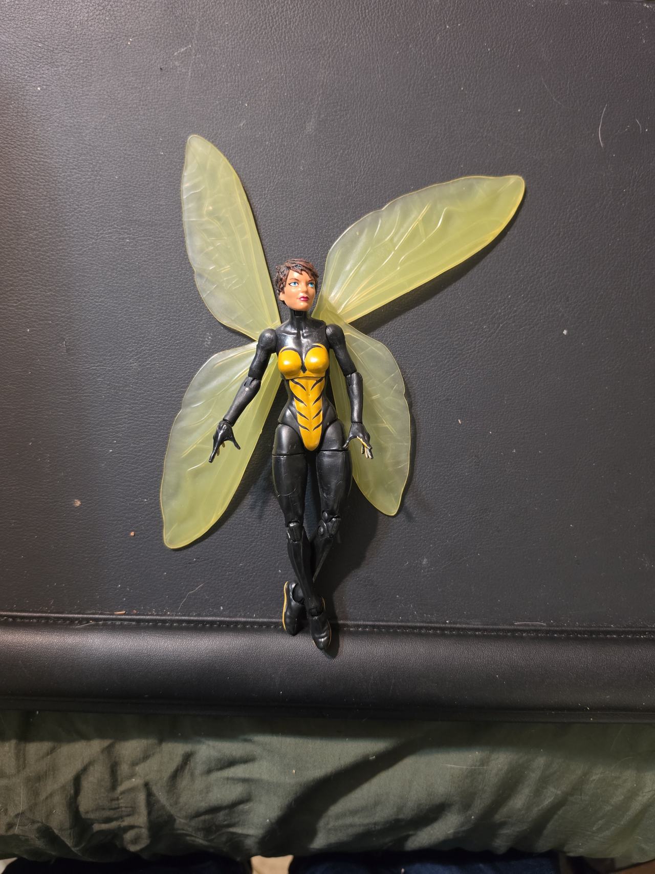 Hasbro Marvel Legends Wasp Action Figure