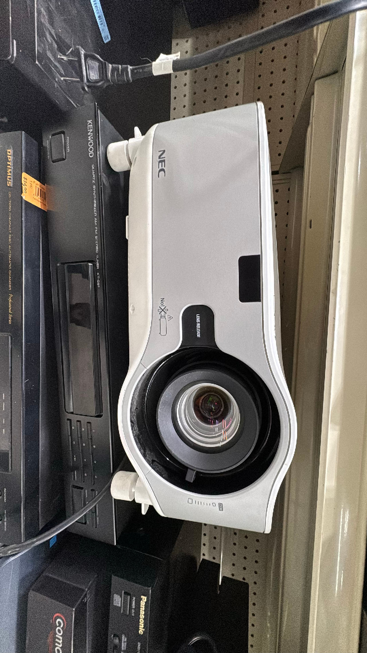 NEC Projector
