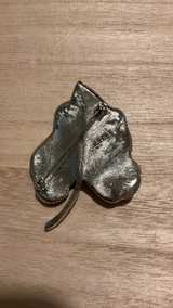 Vintage Silver Tone Leaf Brooch Pin - Image 2