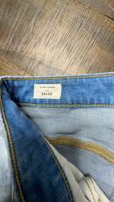 PacSun Slim Taper Jeans Light Wash - Image 1