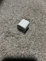Apple 5W USB Power Adapter - Image 1