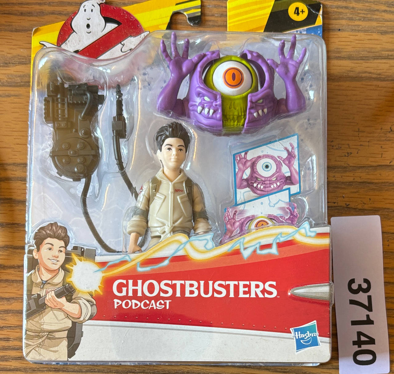 Hasbro Ghostbusters: Afterlife Podcast with Bug-Eye Ghost Action Figure
