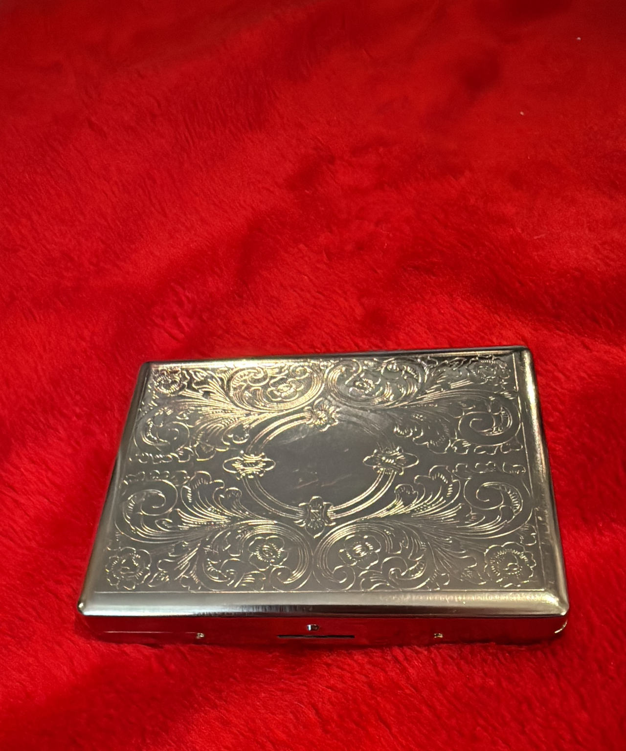 Vintage Style Engraved Metal Case **Read description