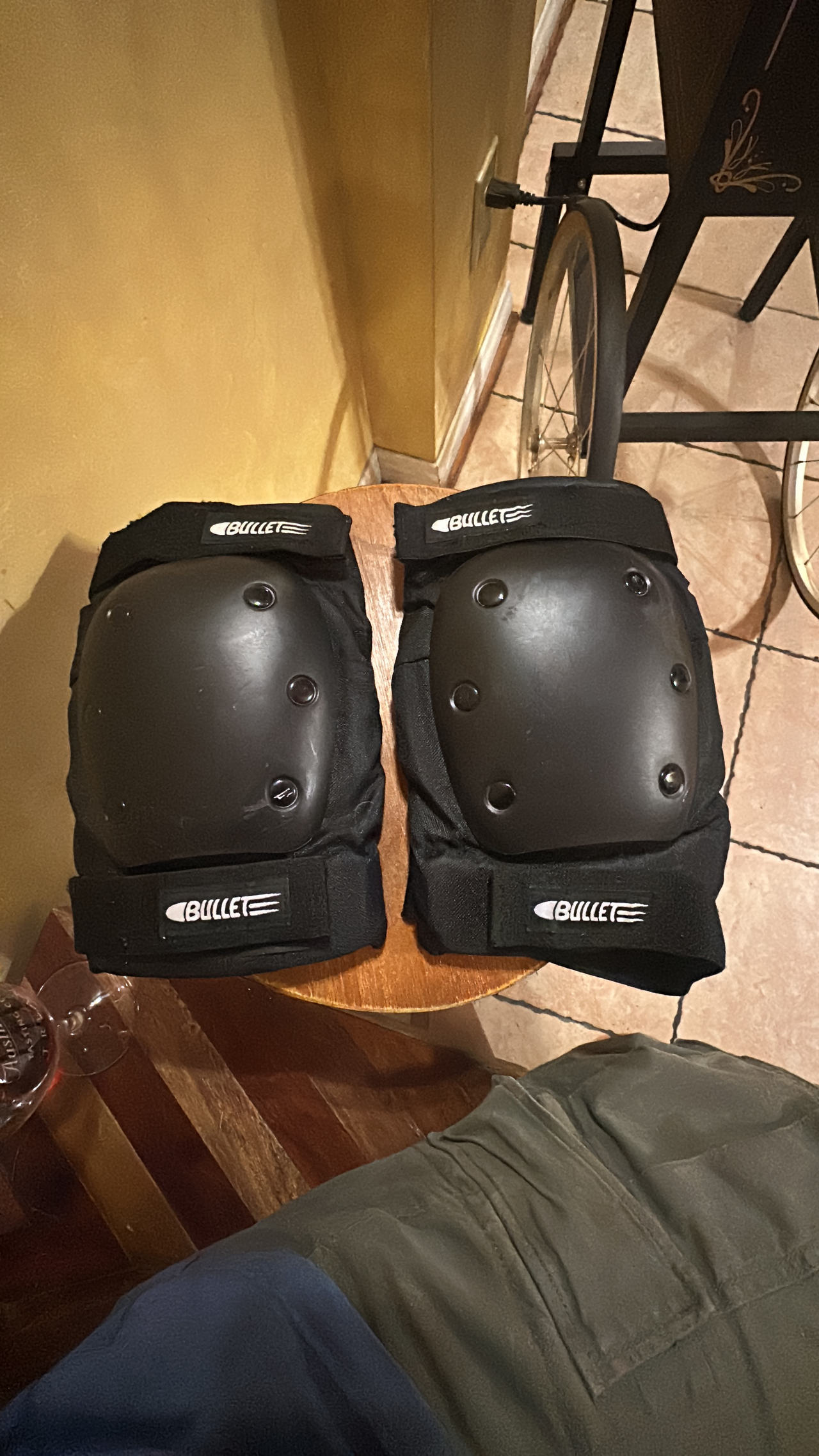 Bullet Knee Pads