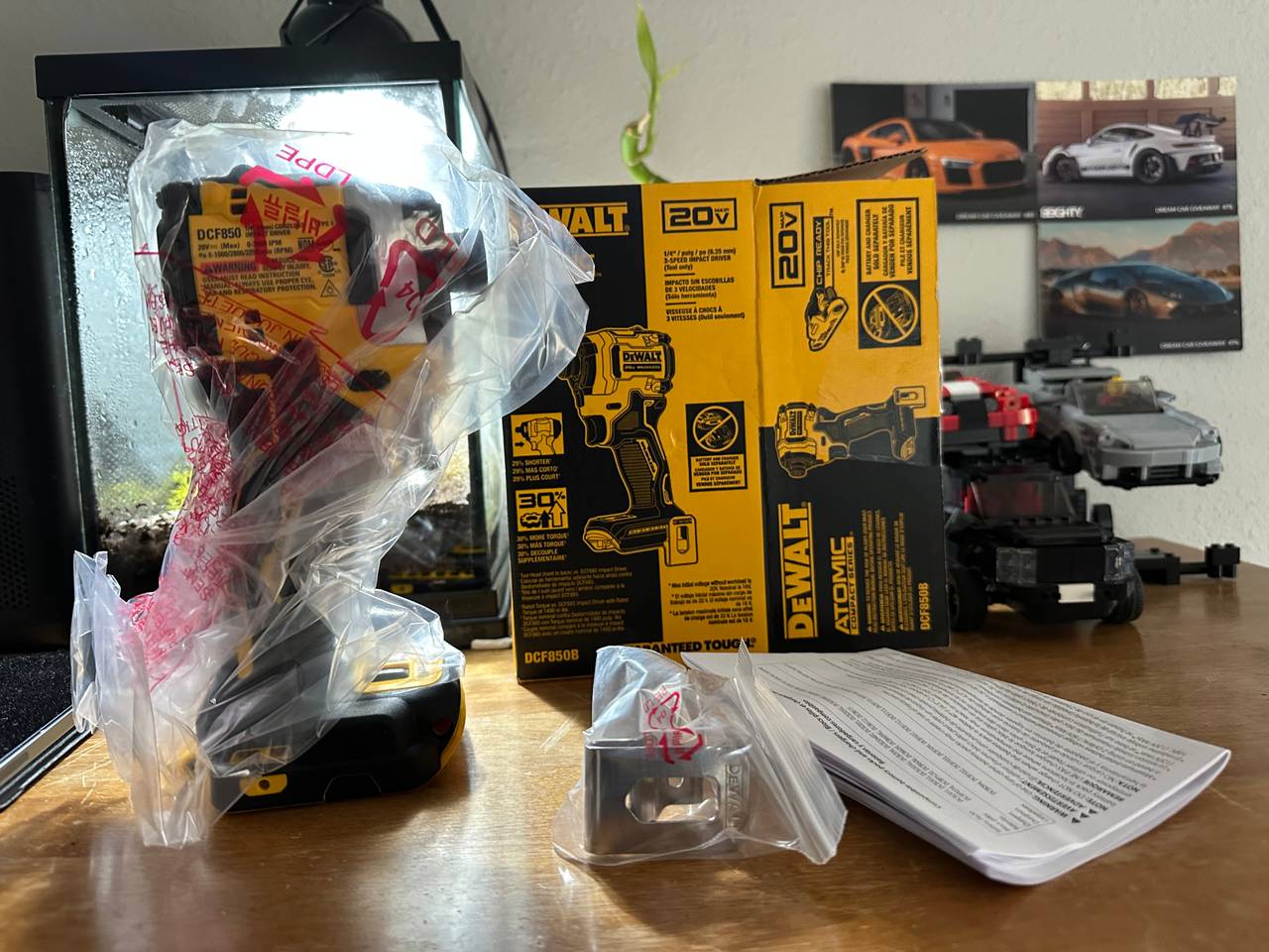 DeWalt DCF850B 20V MAX ATOMIC Compact Series Brushless 1/4" 3-Speed Impact Driver