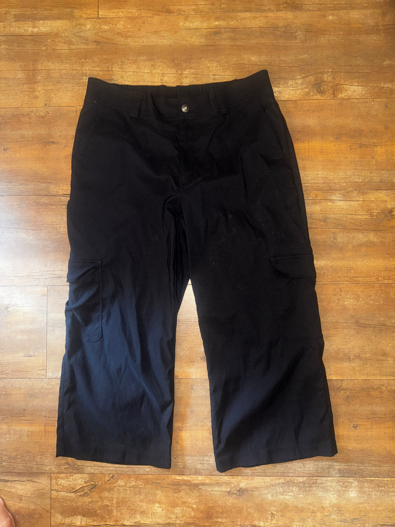 Duluth trading Company dry on the fly size 12 women’s cargo pants Black Cargo Pa