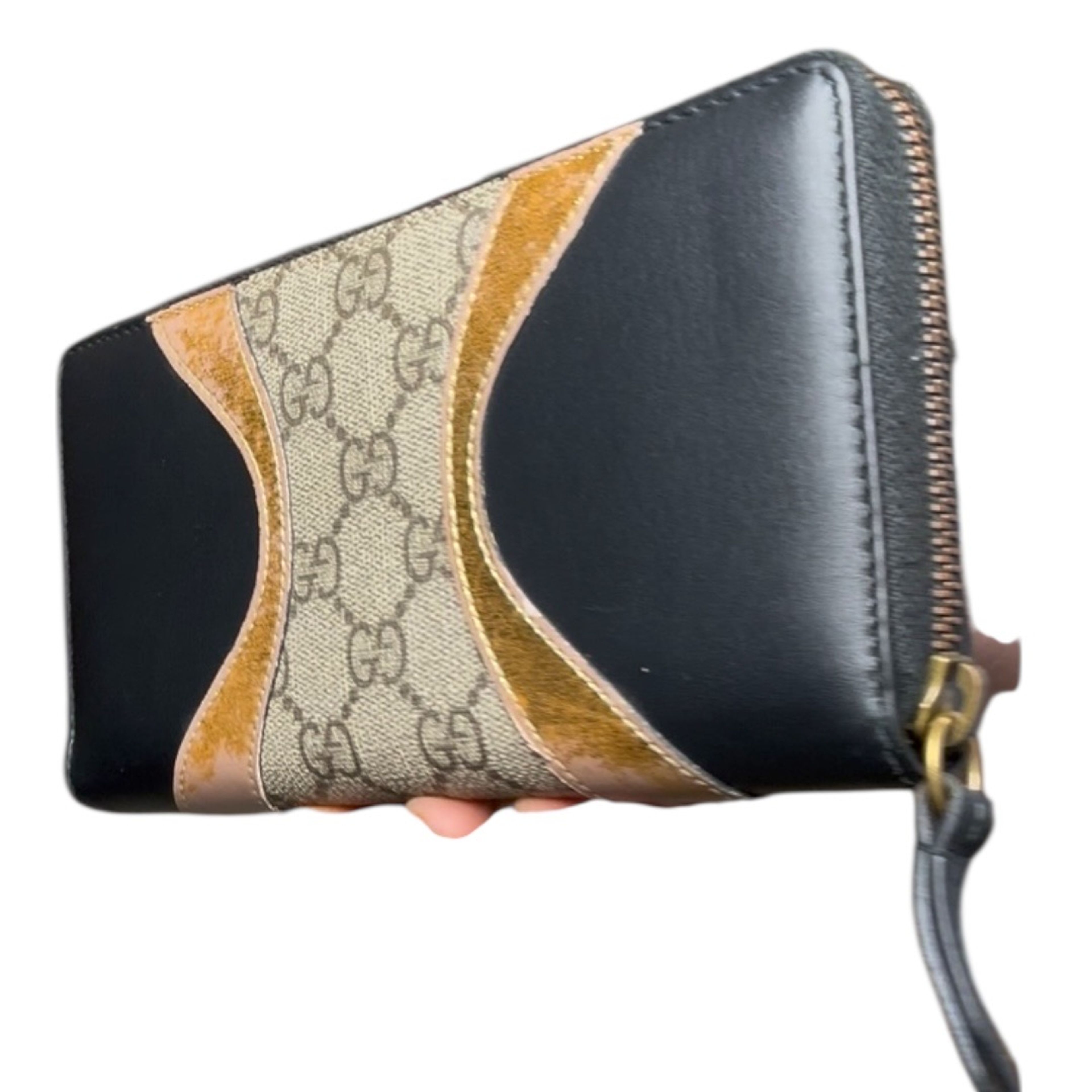 Gucci GG Canvas Leather Zippy Wallet - Image 4