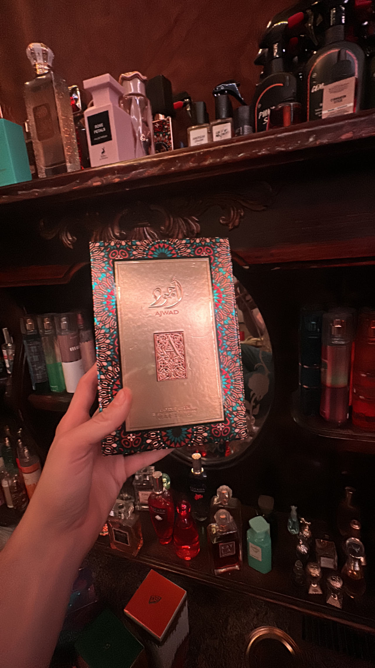 Ajwad Eau de Parfum