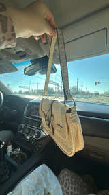 Guess White Leather Shoulder Bag - Image 2