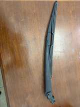 2015 Jeep Cherokee Rear Wiper Arm and Blade Assembly - Image 3
