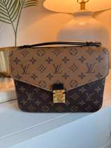 Louis Vuitton Pochette Metis Reverse Monogram Brown - Image 5