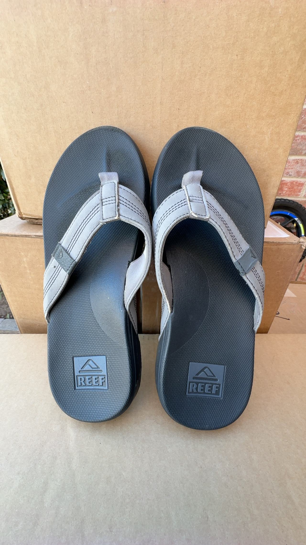 Reef Cushion Phantom 2.0 Sandals Grey size 8