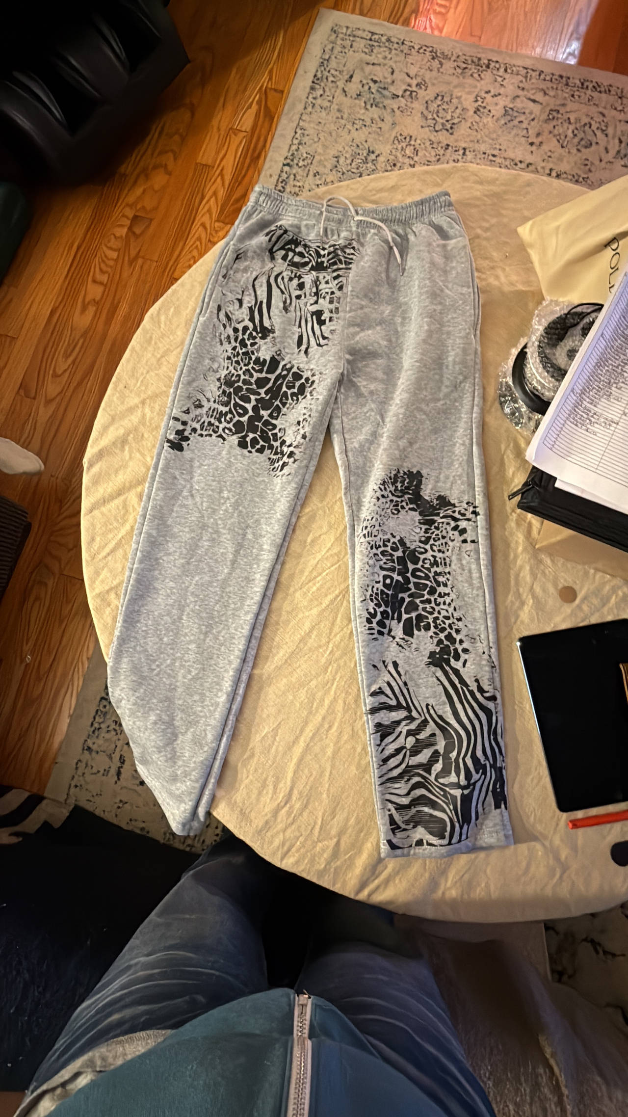 New size 2 Grey Animal Print Sweatpants