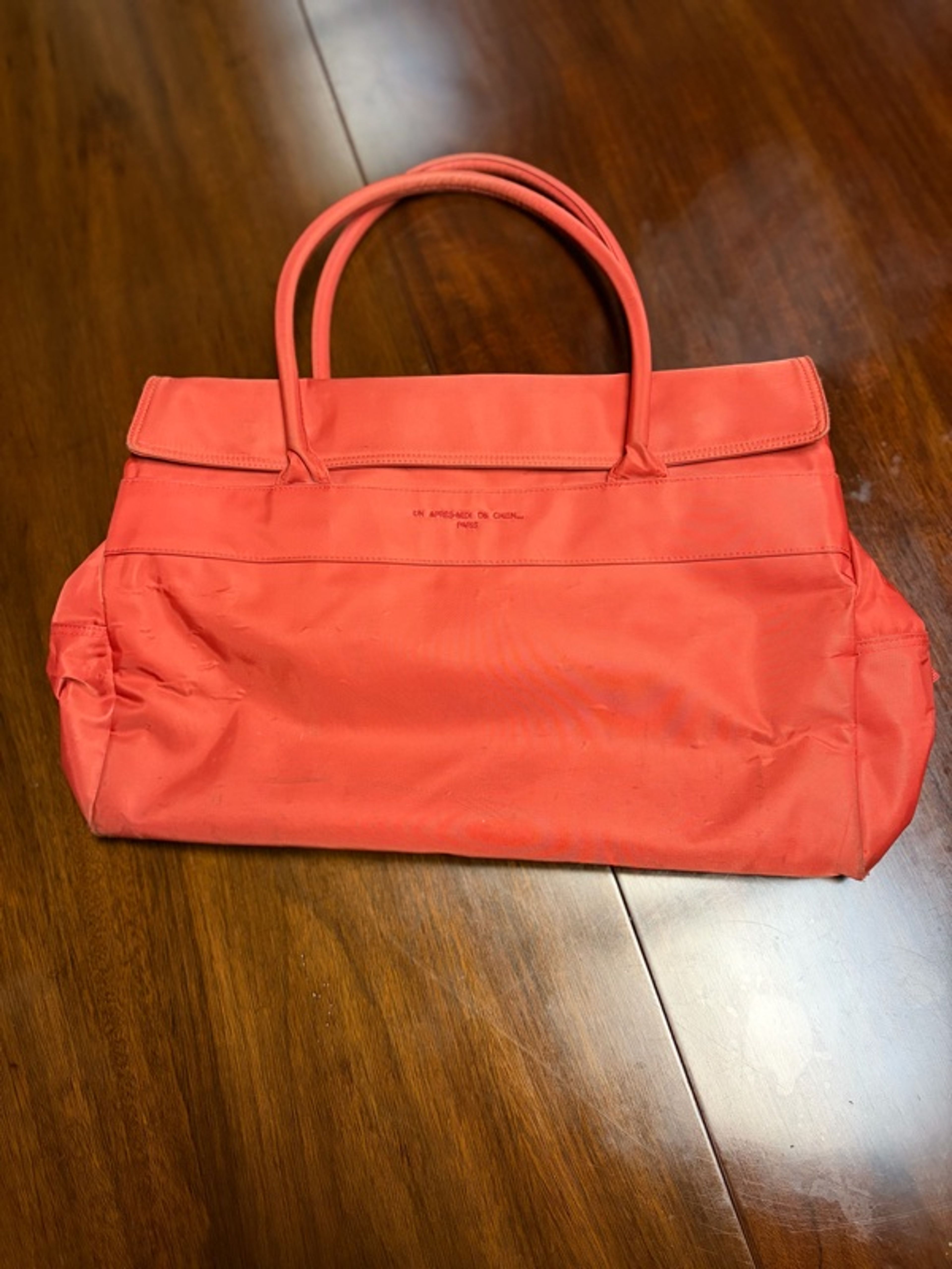 Un Après-Midi De Chien Paris Coral Tote Bag – French Boutique Handbag