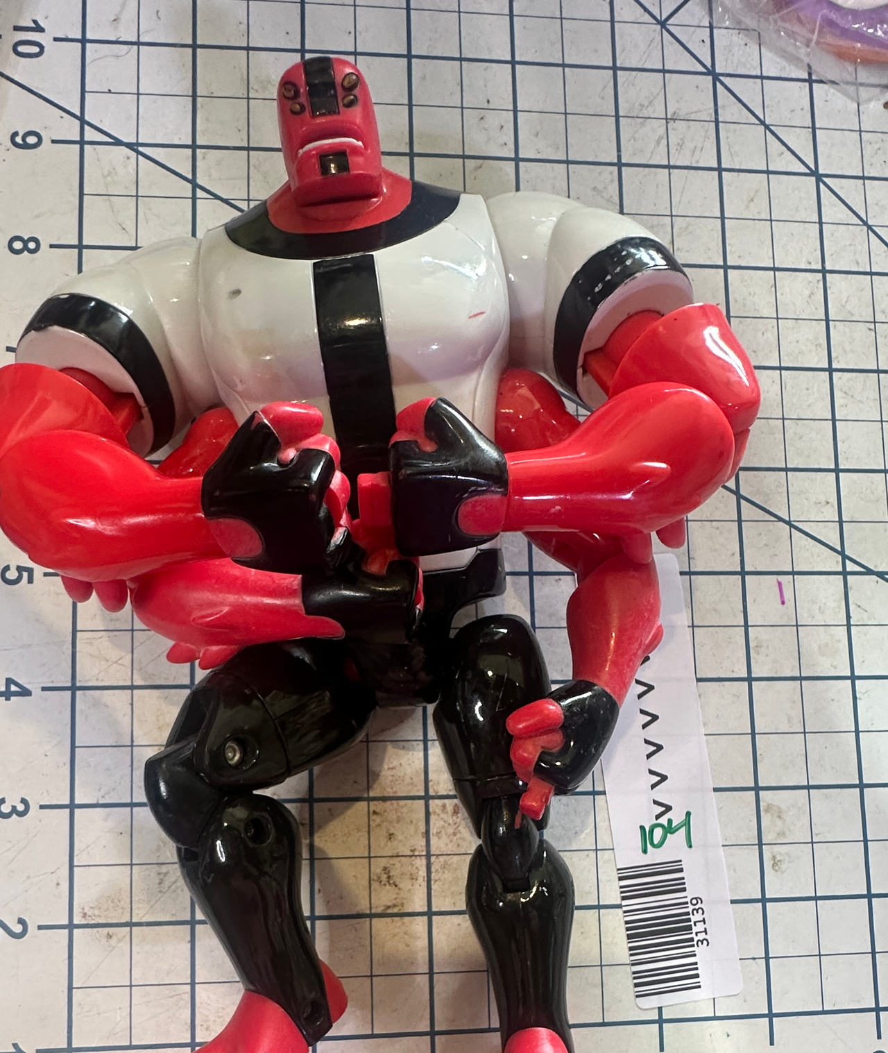 Ben 10 Four Arms Action Figure