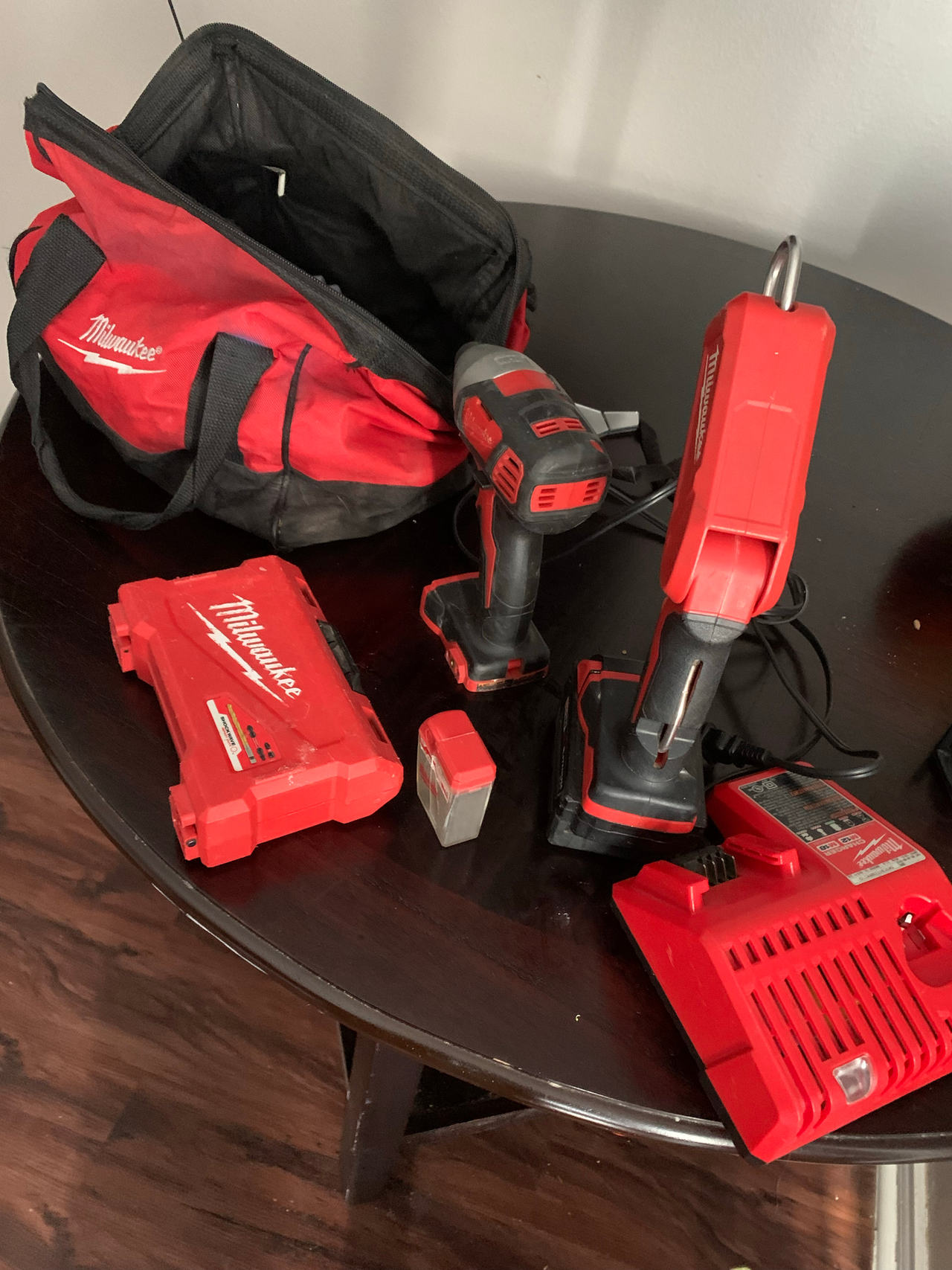 Milwaukee M12 12-Volt Lithium-Ion Cordless Combo Kit