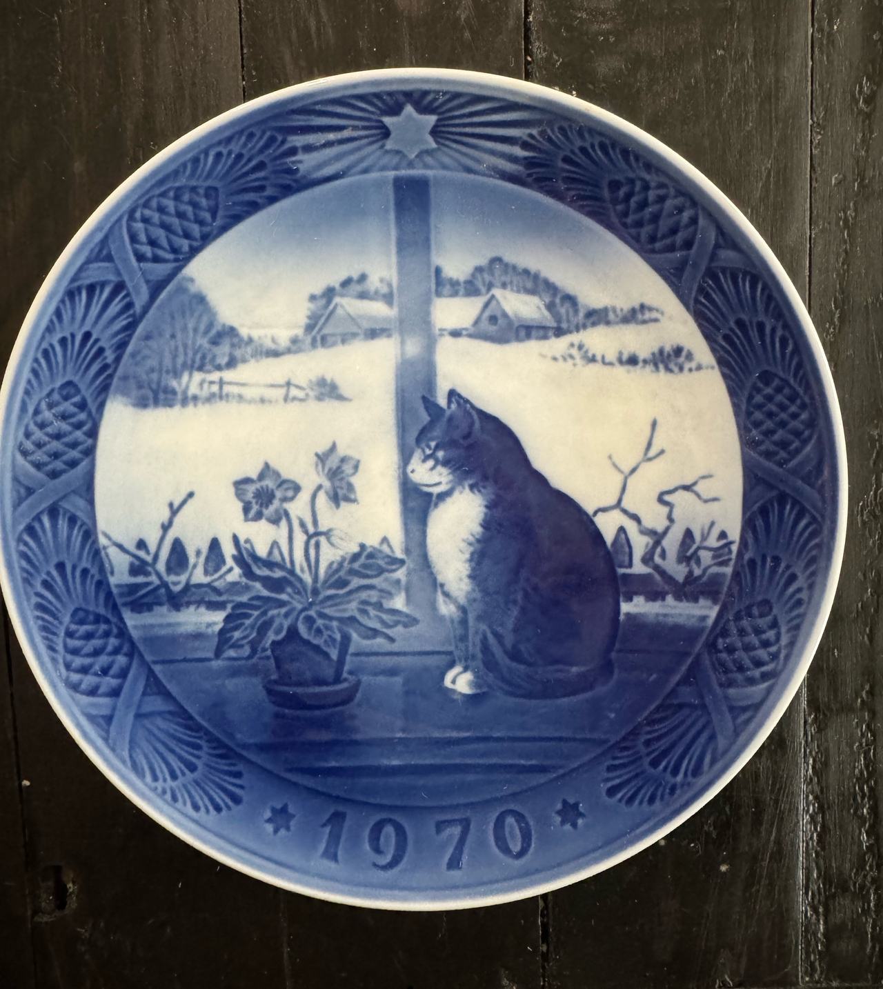 Royal Copenhagen Christmas Plate 1970