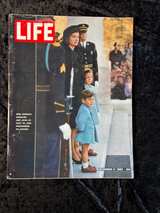 Vintage JFK Memorial Magazine Lot - Life, Look, Saturday Evening Post (7 Issues) - Image 4