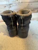 Kids Winter Snow Boots - size 7 - Image 3