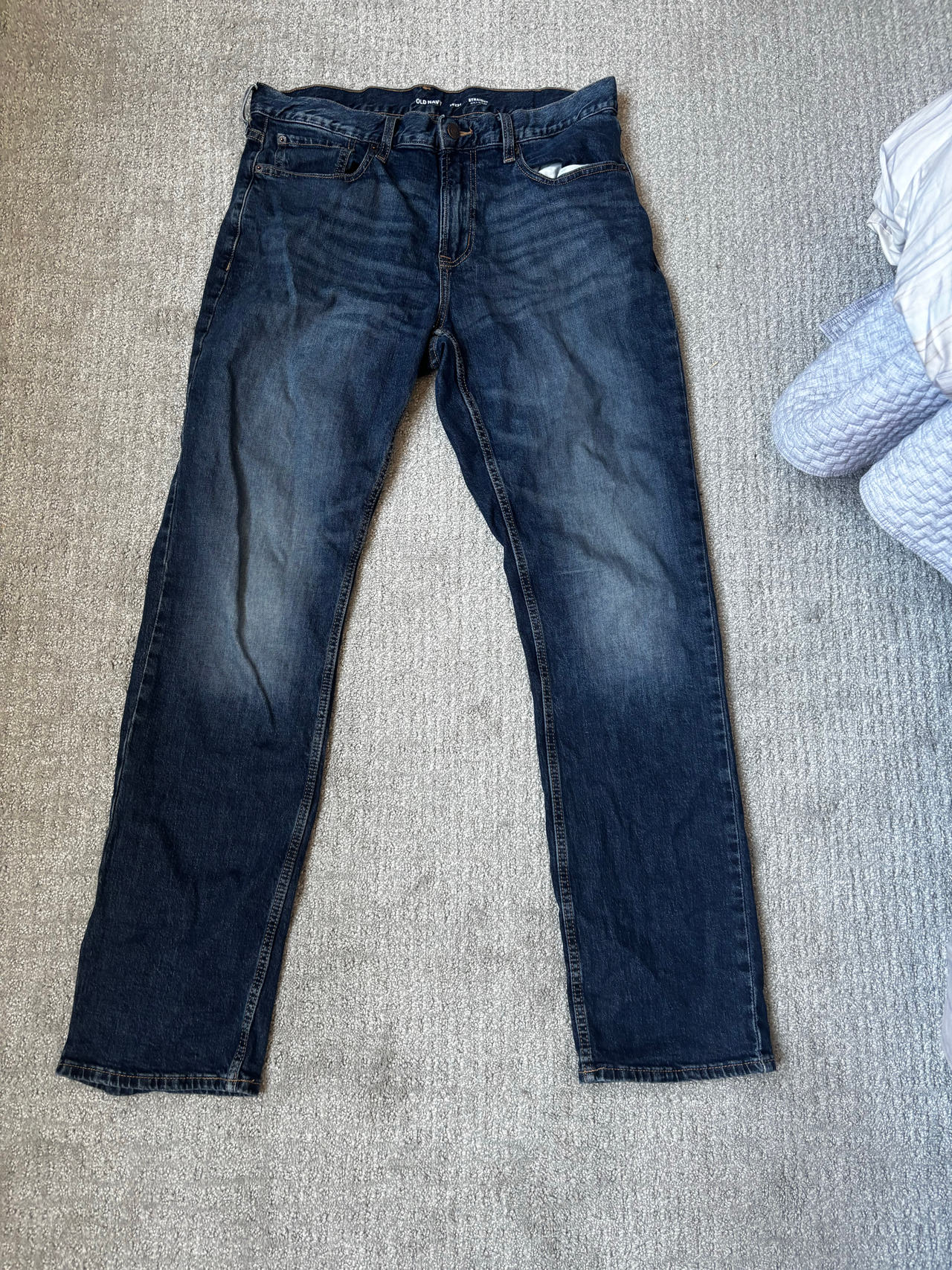 Old Navy Men's Straight Leg Jeans