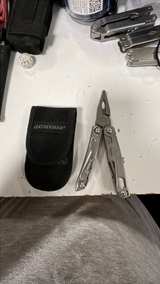 Leatherman Rev Multi-Tool with pouch - Image 2