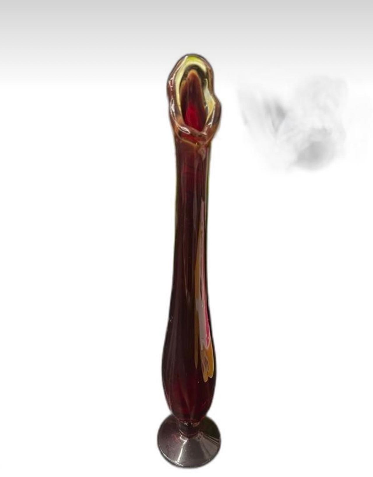 LE Smith Amberina Ruby Red Swung Glass Vase
