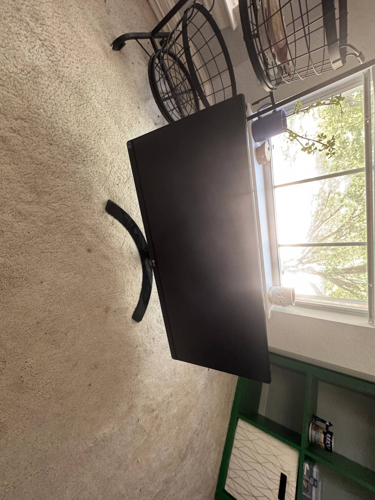 
 LG Computer Monitor