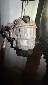 Mercedes-Benz A/C Compressor 2010 S550 - Image 1