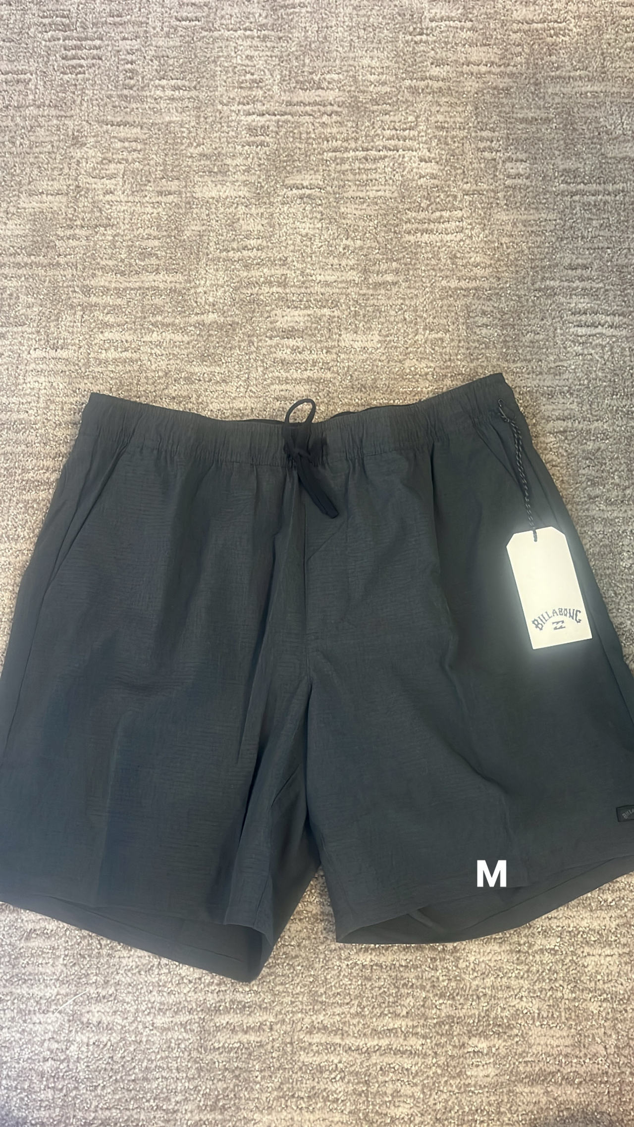 NWT Billabong All Day Layback Shorts medium