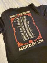 NWOT Tom Petty and the Heartbreakers 40th Anniversary T-Shirt - XL - Image 2