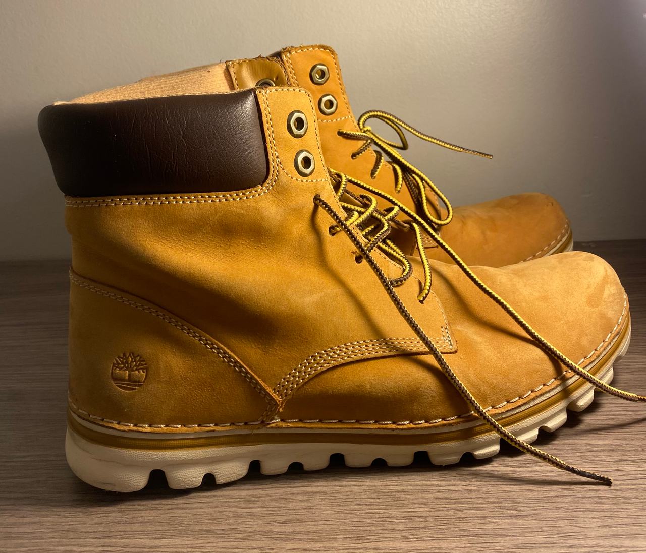 Timberland Boots size womens US 8