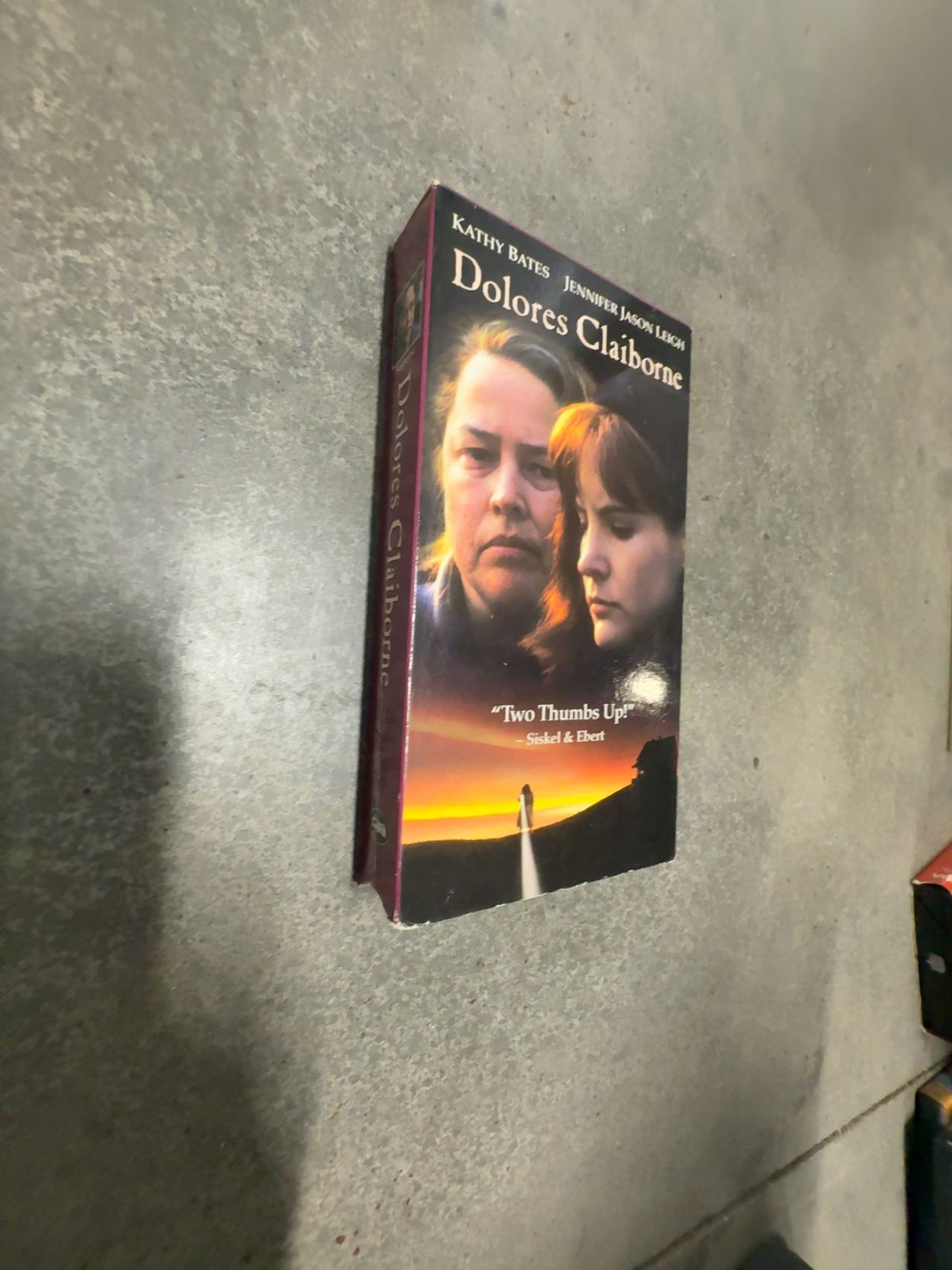 Dolores Claiborne VHS Tape (1995)