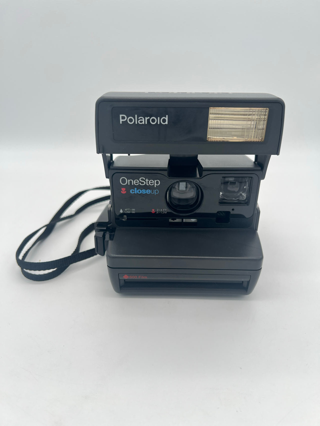 Polaroid OneStep Closeup Instant Camera 600 Film Untested w/ Strap