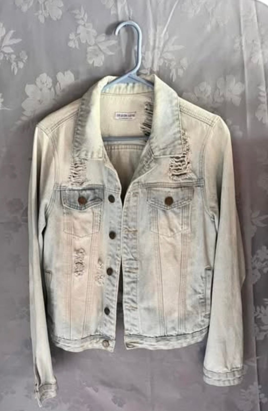 Fashion Nova Distressed Denim Jacket