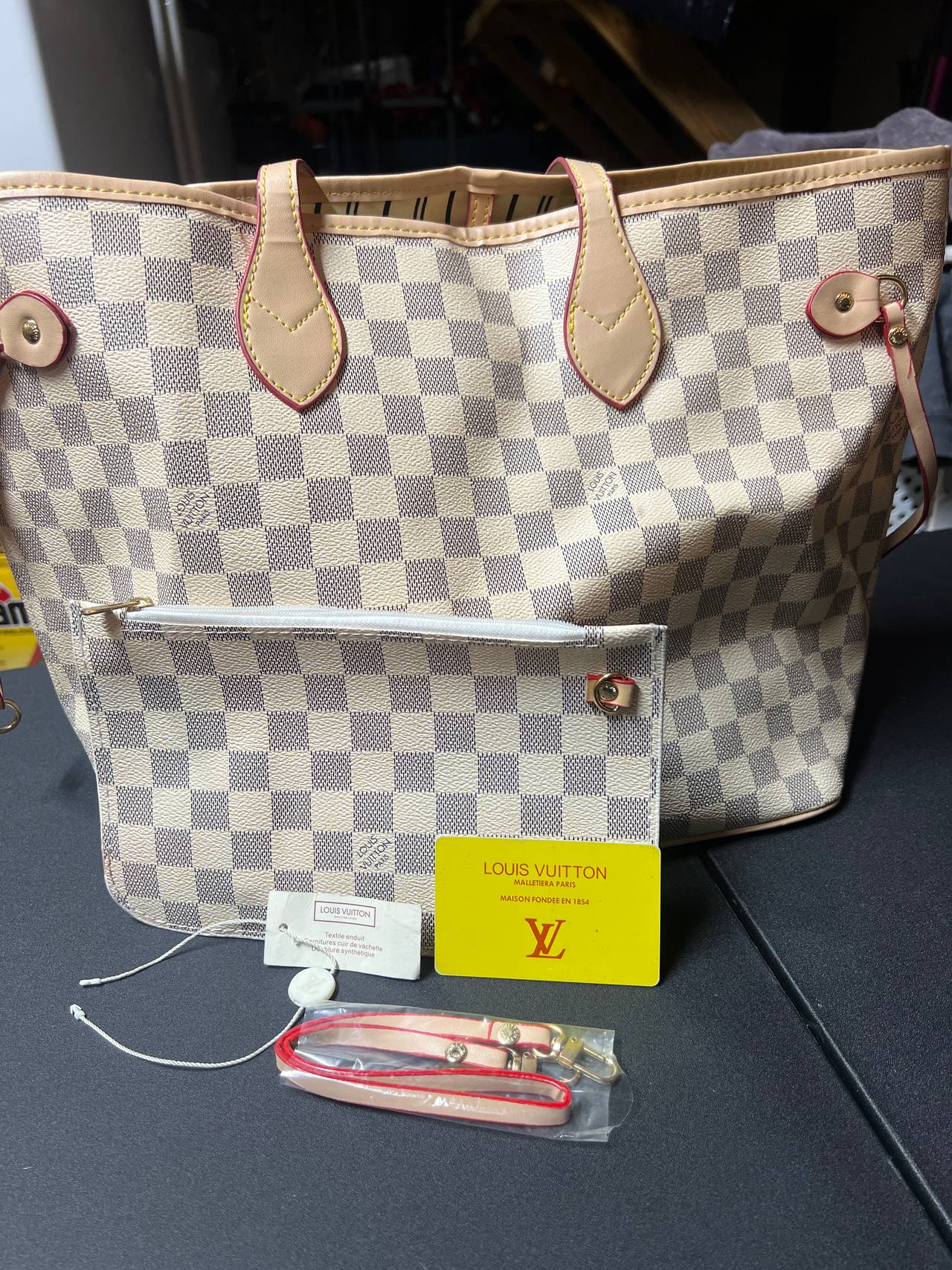 Louis Vuitton Neverfull MM Damier Azur
