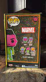 Funko POP! Infinity Killmonger Blacklight Jumbo - Image 3